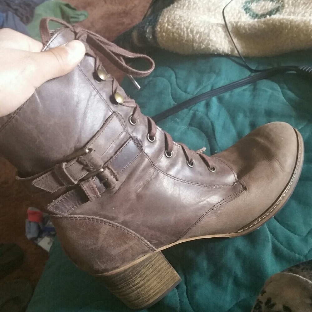 Leather Heeled Riding Boot lace up buckle